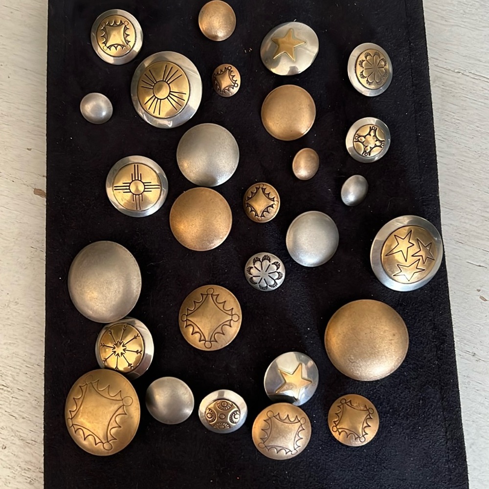 Lot Vintage Native American Spanish Western silver & brass  buttons